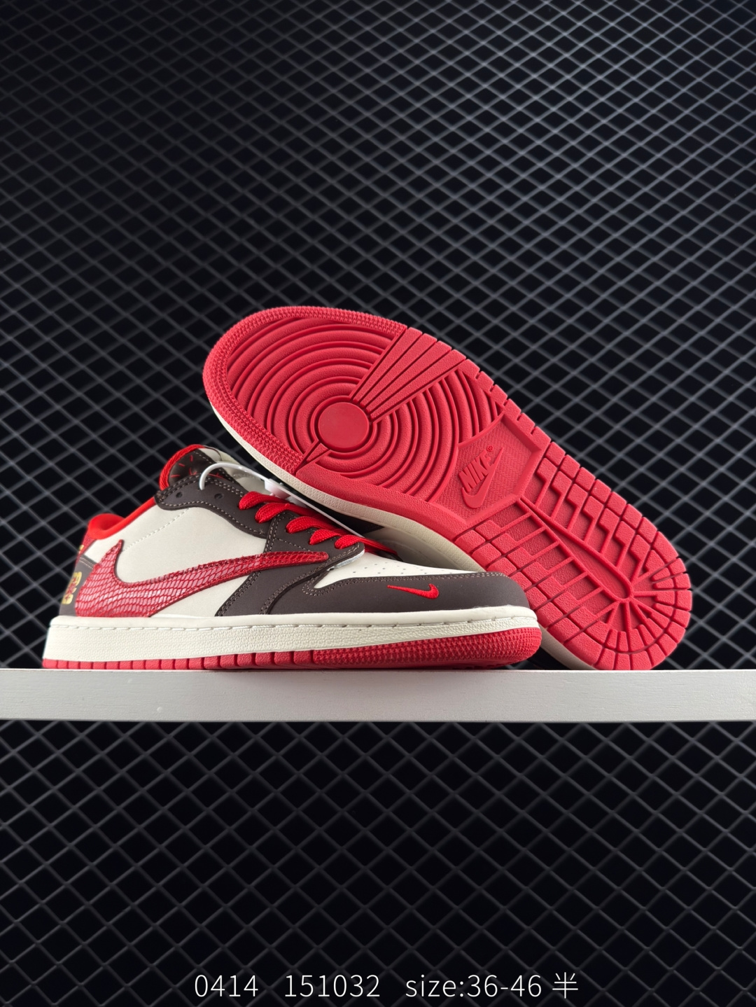 Travis Scott x Air Jordan 1 ” Reverse Mocha “